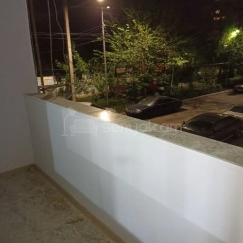 2 Սենյականոց Բնակարան, 50քմ, 2/9 հարկ, Կապիտալ Վերանորոգված, Կահավորված, Արևկող