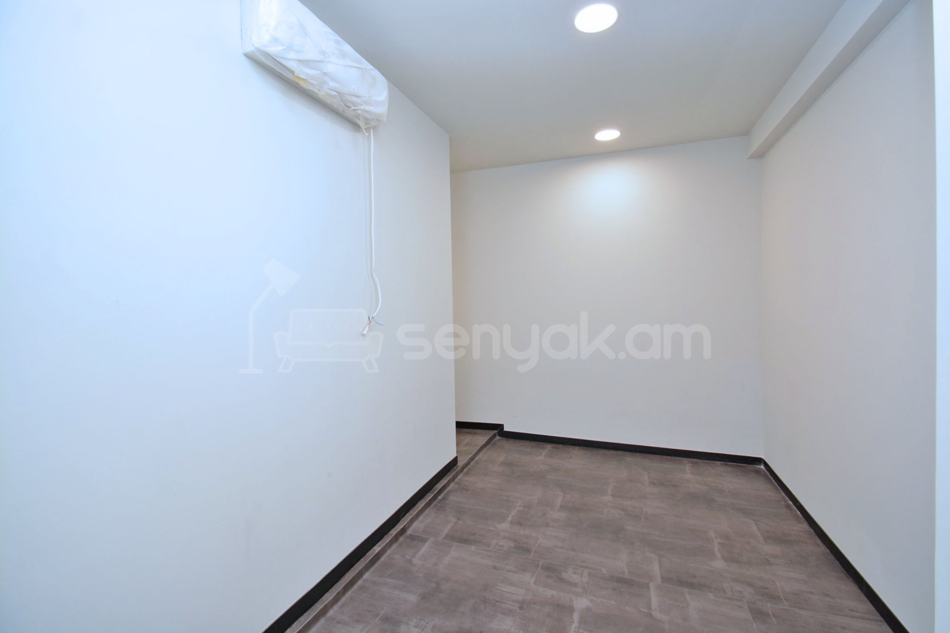Օֆիսային Տարածք, 370քմ, Կապիտալ Վերանորոգված