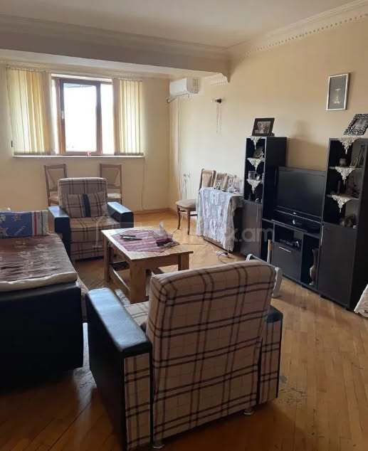 3 Սենյականոց Բնակարան, 86քմ, 11/12 հարկ, Նորմալ Վիճակում