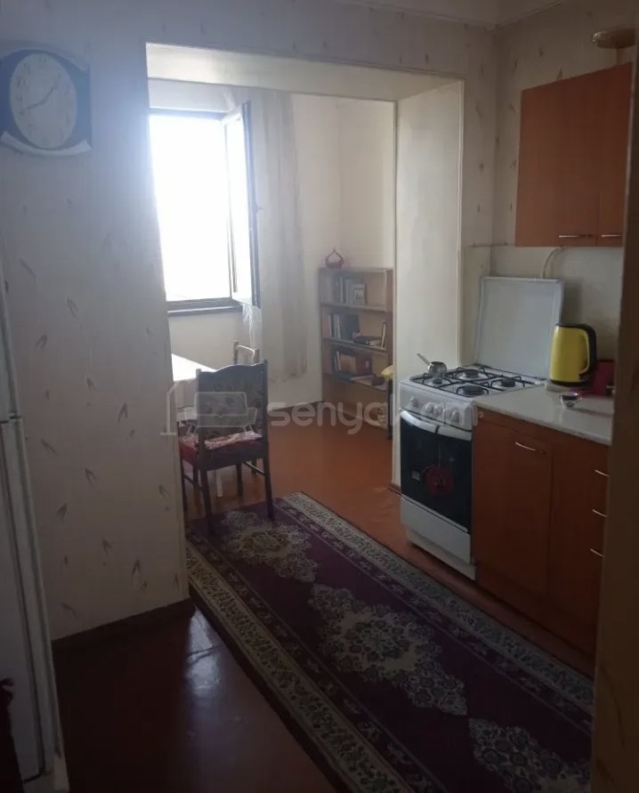 1 Սենյականոց Բնակարան, 50քմ, 10/15 հարկ, Նորմալ Վիճակում, Կահավորված