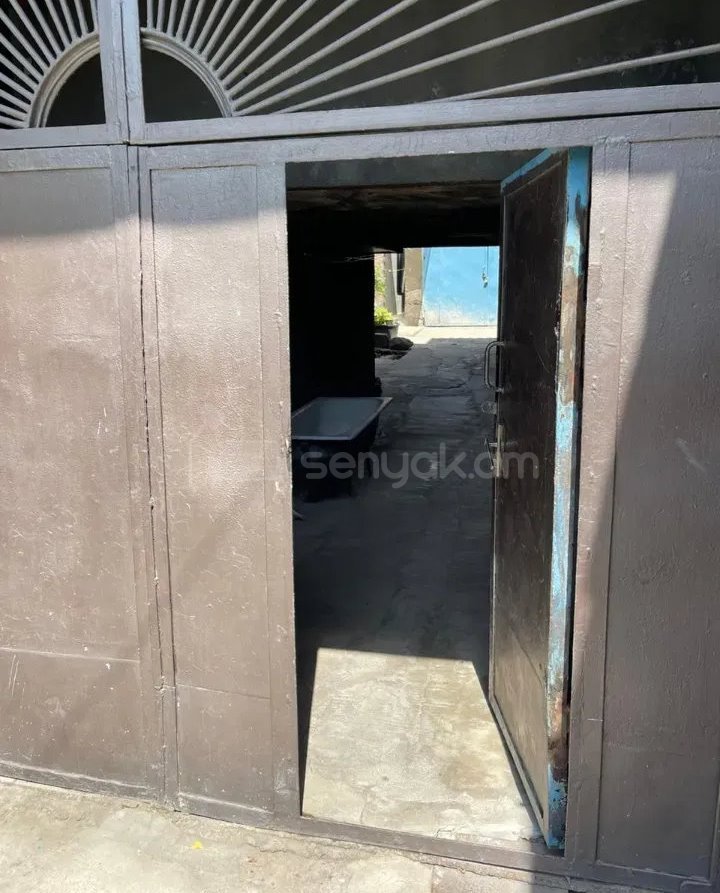 3 Սենյականոց Սեփական Տուն, 100քմ, Կապիտալ Վերանորոգված, Ավտոտնակով