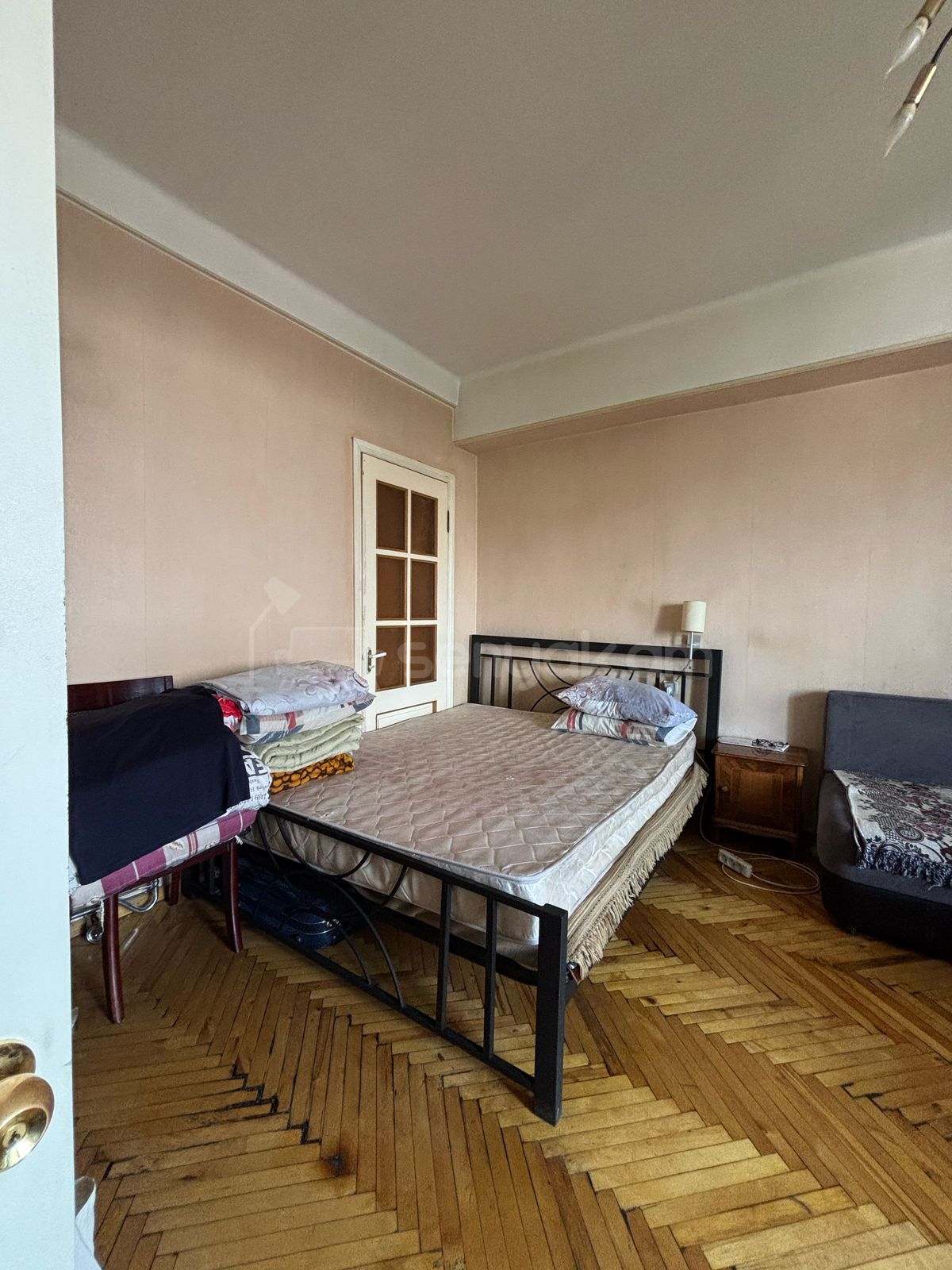 1 Սենյականոց Բնակարան, 37քմ, 6/9 հարկ, Նորմալ Վիճակում