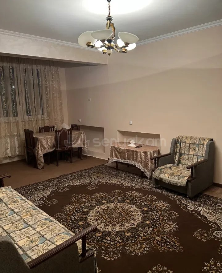 3 Սենյականոց Բնակարան Քարե Շենքում, 77քմ, 1/9 հարկ, Կապիտալ Վերանորոգված, Կահավորված, Արևկող