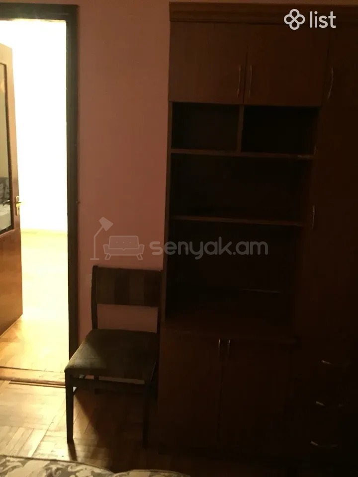 2 Սենյականոց Բնակարան Քարե Շենքում, 48քմ, 5/9 հարկ, Նորմալ Վիճակում, Կահավորված