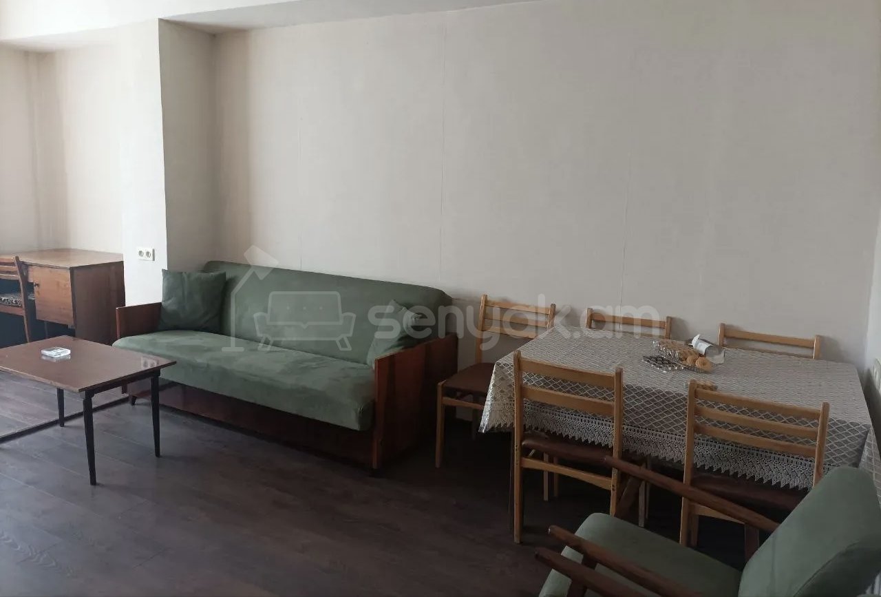 2 Սենյականոց Բնակարան, 62քմ, 4/9 հարկ, Նորմալ Վիճակում, Կահավորված, Արևկող