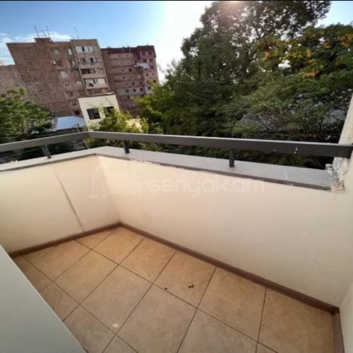 3 Սենյականոց Բնակարան, 65քմ, 2/9 հարկ, Կապիտալ Վերանորոգված, Կահավորված, Արևկող