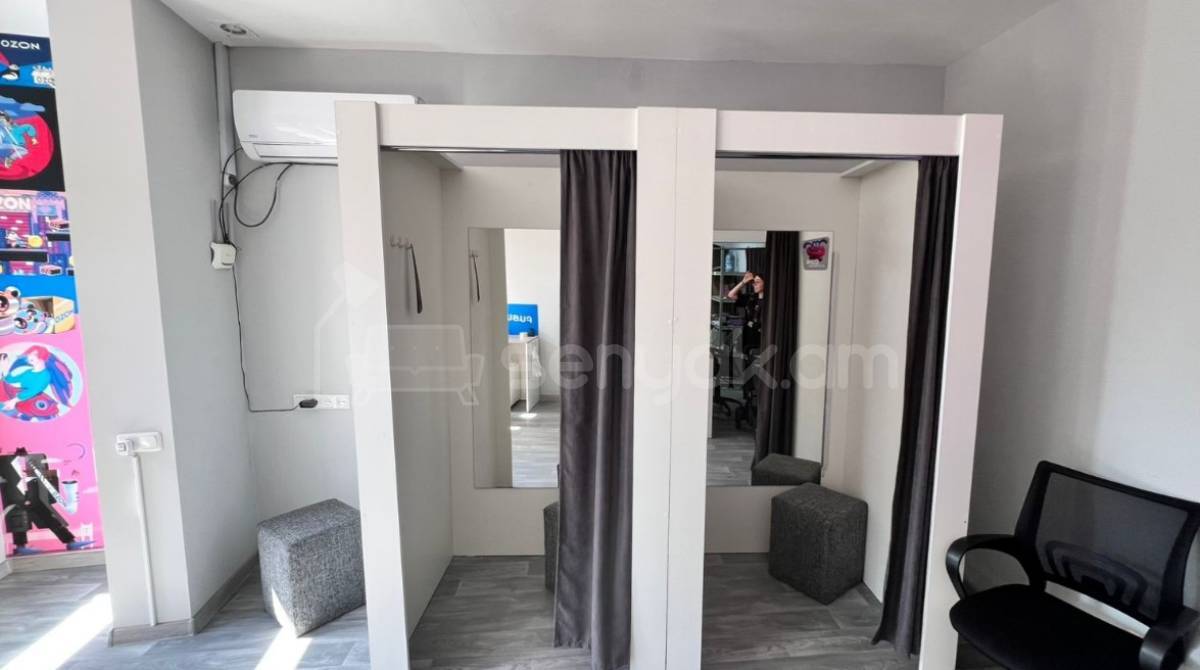 Սպասարկման Տարածք, 38քմ, Կապիտալ Վերանորոգված