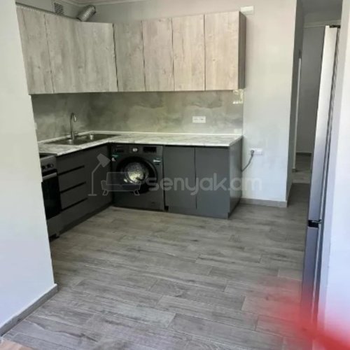 3 Սենյականոց Բնակարան Քարե Շենքում, 63քմ, 2/5 հարկ, Կապիտալ Վերանորոգված, Կահավորված, Արևկող