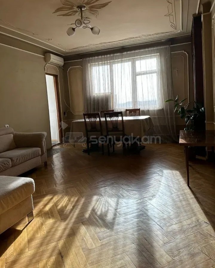 2 Սենյականոց Բնակարան, 64քմ, 7/10 հարկ, Նորմալ Վիճակում, Կահավորված, Արևկող