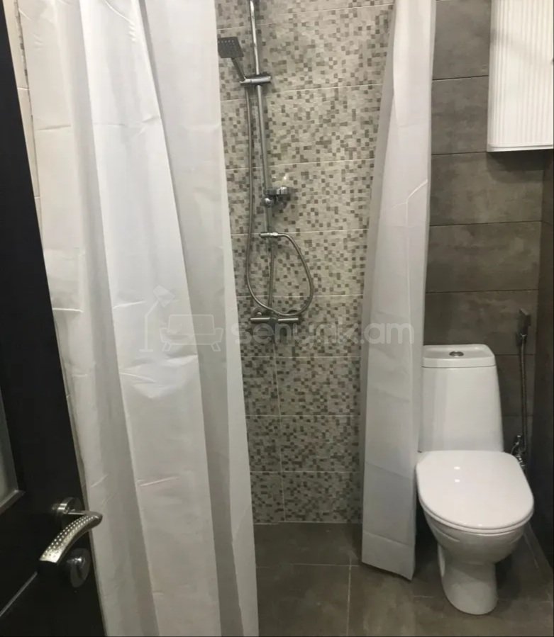 2 Սենյականոց Բնակարան Նորակառույցում, 50քմ, 5/5 հարկ, Կապիտալ Վերանորոգված, Կահավորված