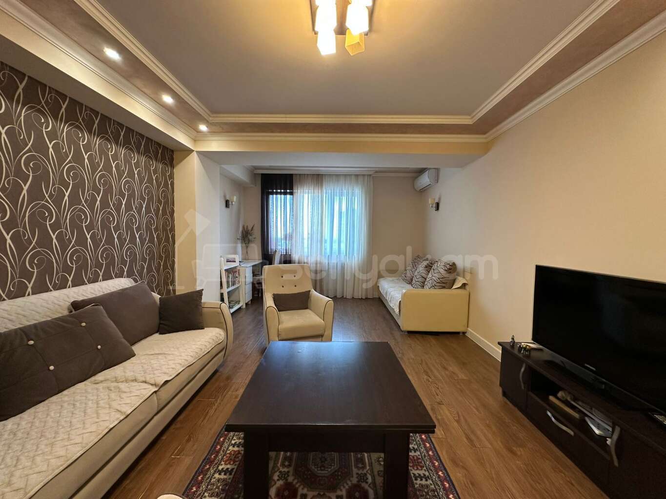 3 Սենյականոց Բնակարան, 82քմ, 8/16 հարկ, Կապիտալ Վերանորոգված