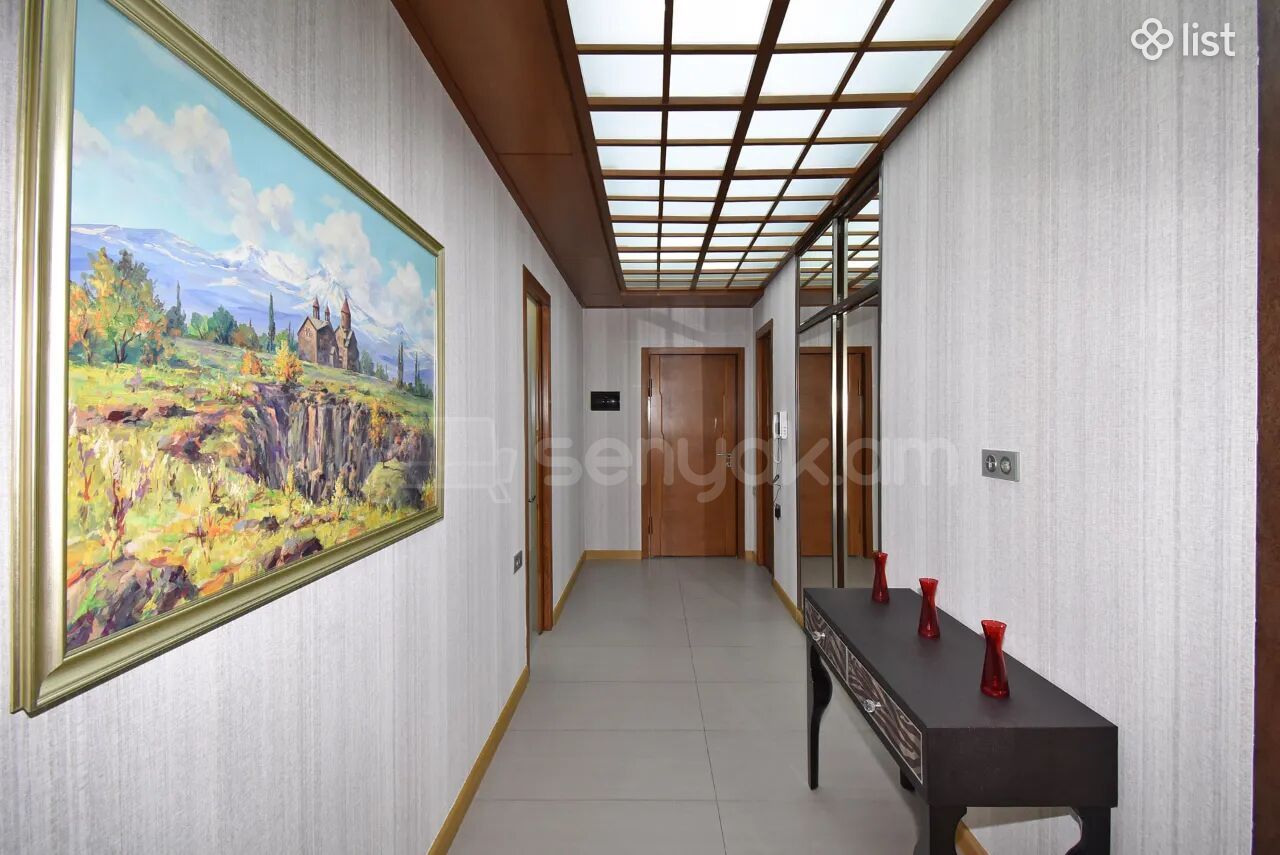 3 Սենյականոց Բնակարան, 106քմ, 7/10 հարկ, Կապիտալ Վերանորոգված