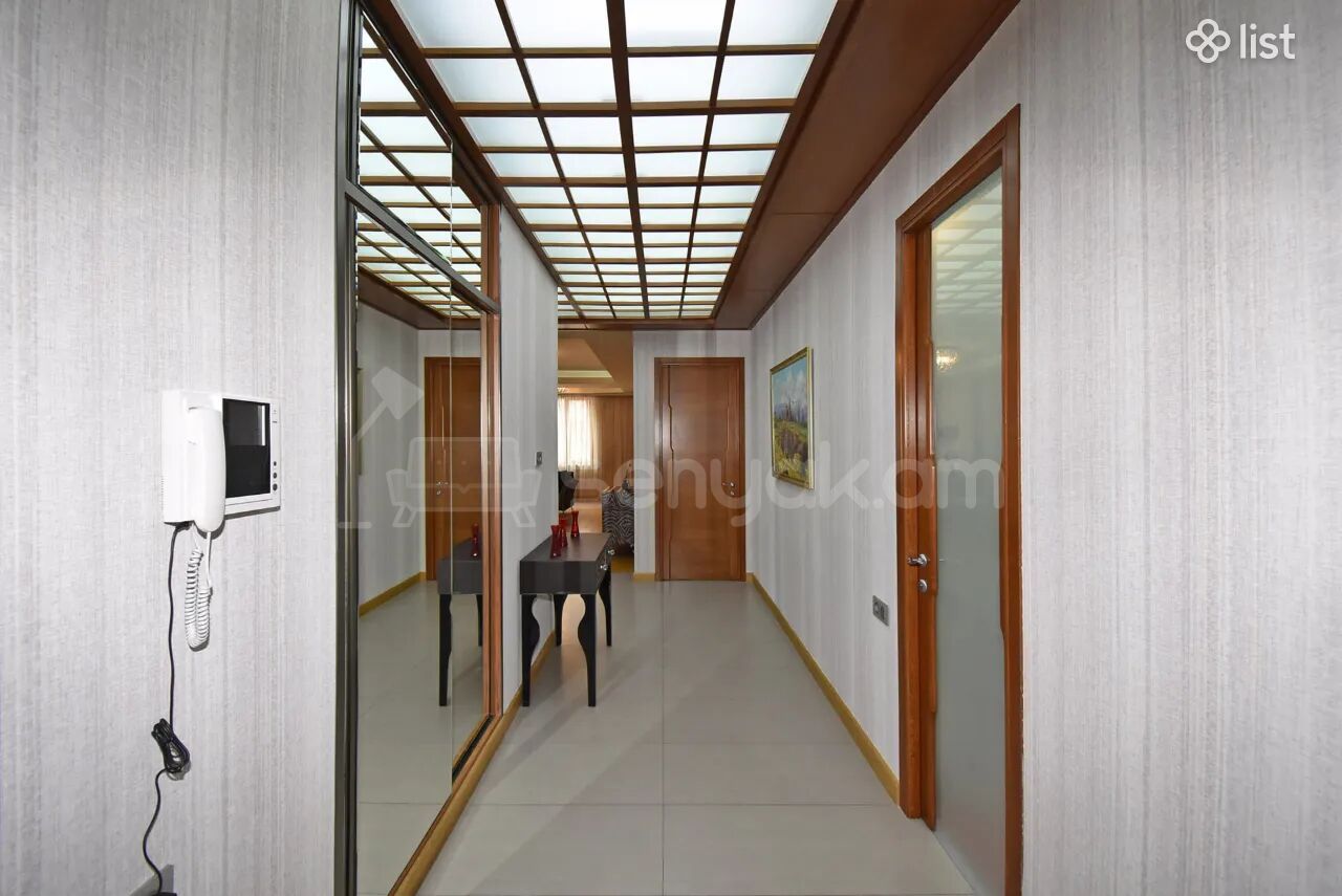 3 Սենյականոց Բնակարան, 106քմ, 7/10 հարկ, Կապիտալ Վերանորոգված