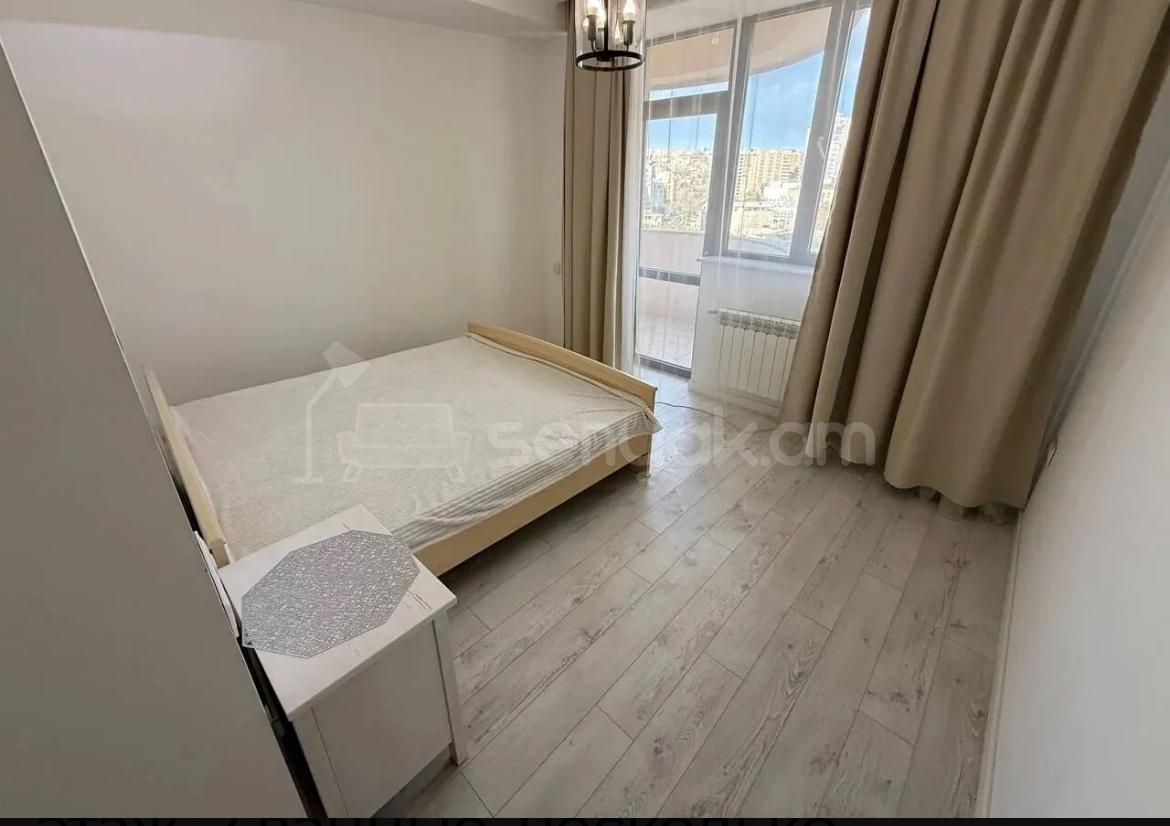 4 Սենյականոց Բնակարան Նորակառույցում, 125քմ, 8/11 հարկ, Դիզայներական Վերանորոգված, Կահավորված