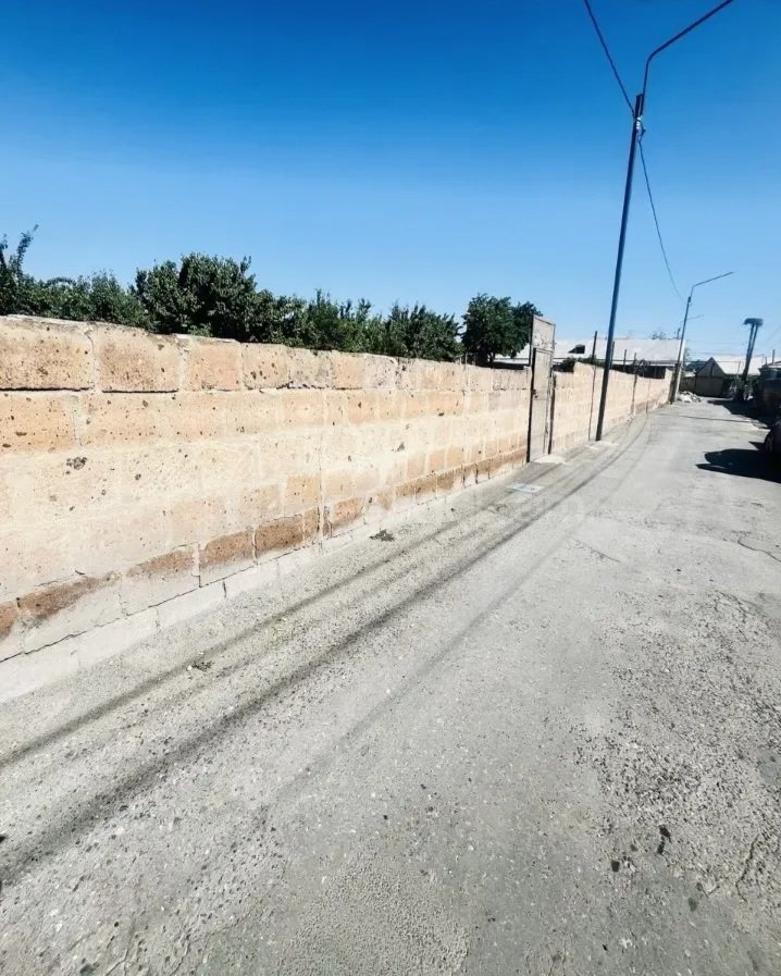 Բնակելի Նշանակության Հողատարածք, 360քմ, Խմելու Ջրով, Էլեկտրականությամբ, Պարսպապատ