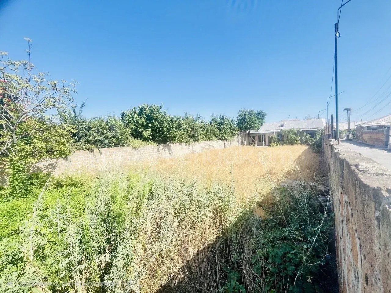 Բնակելի Նշանակության Հողատարածք, 360քմ, Խմելու Ջրով, Էլեկտրականությամբ, Պարսպապատ