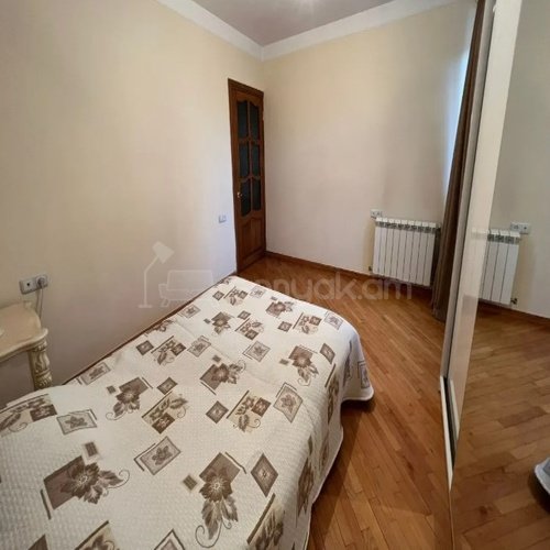 4 Սենյականոց Բնակարան, 90քմ, 2/9 հարկ, Կապիտալ Վերանորոգված, Կահավորված, Արևկող