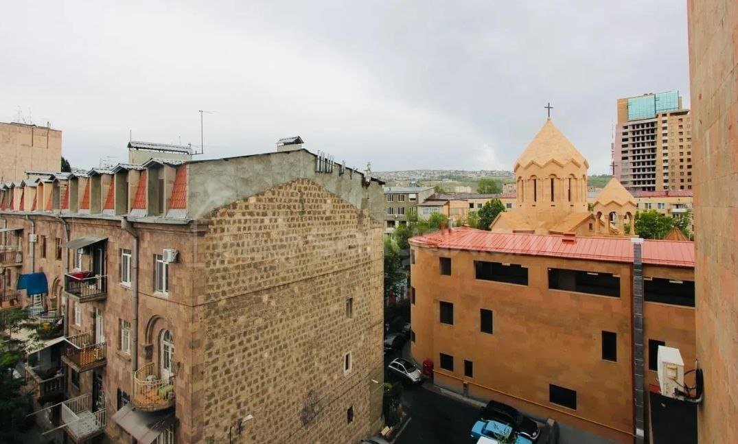 3 Սենյականոց Բնակարան, 70քմ, 6/11 հարկ, Կապիտալ Վերանորոգված, Կահավորված, Արևկող