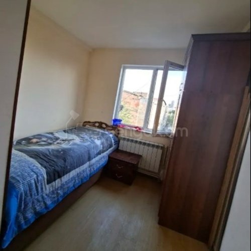 3 Սենյականոց Բնակարան Քարե Շենքում, 62քմ, 4/4 հարկ, Կոսմետիկ Վերանորոգված, Կահավորված, Արևկող