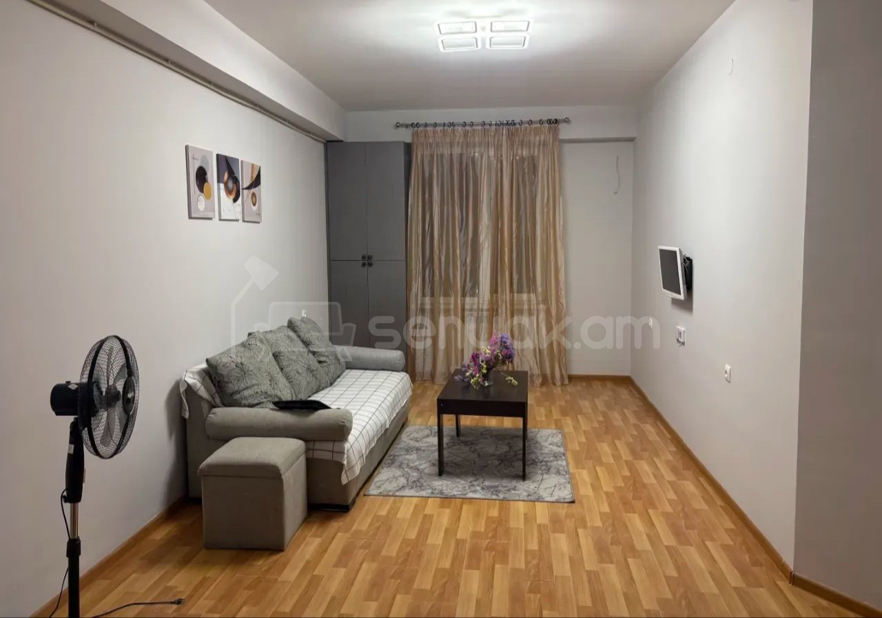 2 Սենյականոց Բնակարան Նորակառույցում, 45քմ, 7/12 հարկ, Կապիտալ Վերանորոգված, Կահավորված