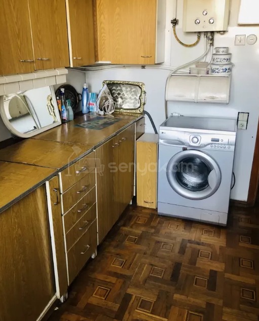 3 Սենյականոց Բնակարան, 60քմ, 5/5 հարկ, Նորմալ Վիճակում