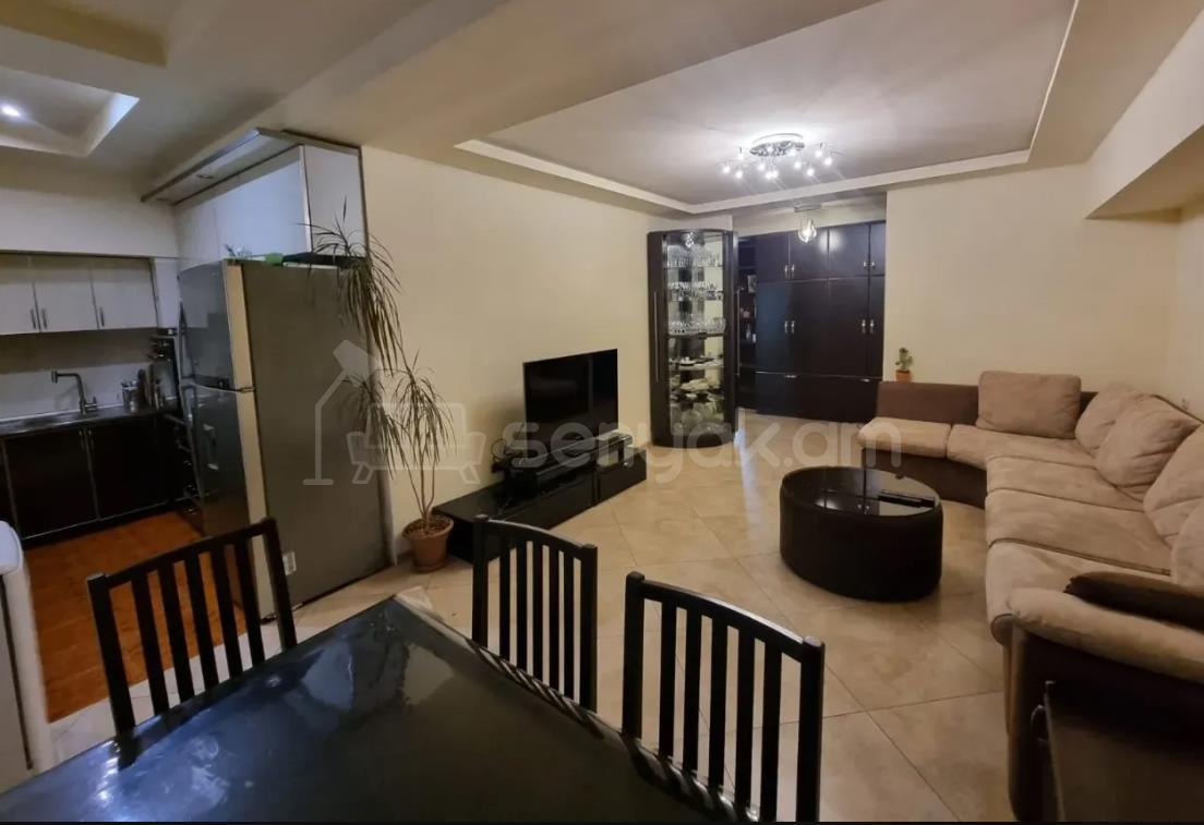 3 Սենյականոց Բնակարան, 78քմ, 2/10 հարկ, Կապիտալ Վերանորոգված, Կահավորված, Արևկող