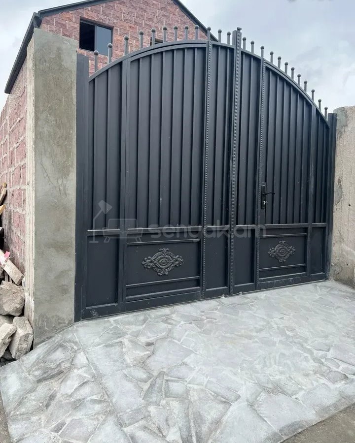 5 Սենյականոց Սեփական Տուն, 165քմ, Ավտոտնակով