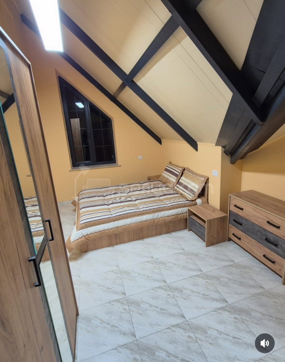 3 Սենյականոց Նորակառույց Շքեղ Առանձնատուն, 800քմ, Լողավազանով