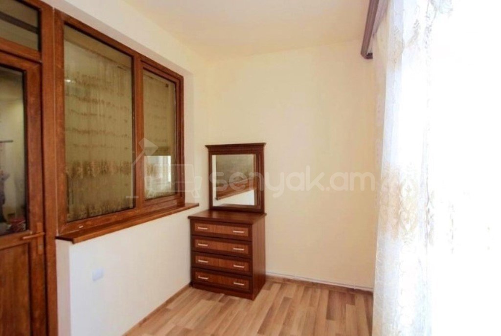 4 Սենյականոց Բնակարան Նորակառույցում, 115քմ, 3/16 հարկ, Դիզայներական Վերանորոգված, Կահավորված