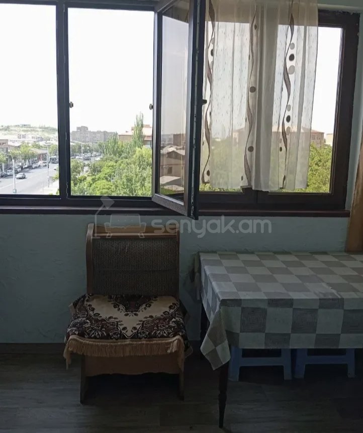 2 Սենյականոց Բնակարան, 58քմ, 3/9 հարկ, Նորմալ Վիճակում, Կահավորված, Արևկող