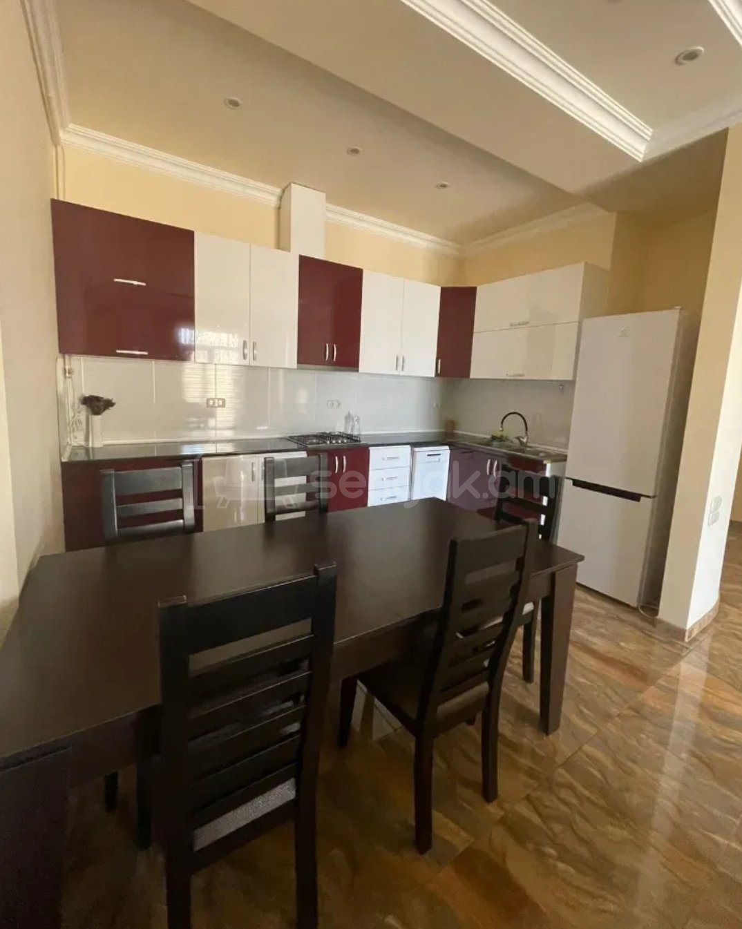 3 Սենյականոց Բնակարան Նորակառույցում, 85քմ, 7/9 հարկ, Դիզայներական Վերանորոգված, Կահավորված, Արևկող