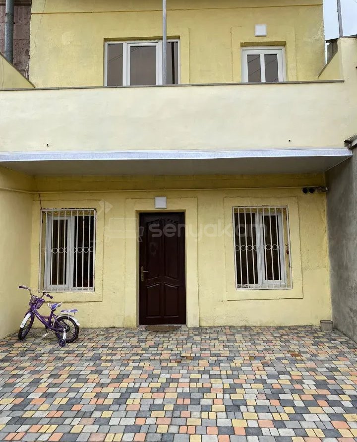 4 Սենյականոց Սեփական Տուն, 157քմ, Կապիտալ Վերանորոգված, Ավտոտնակով