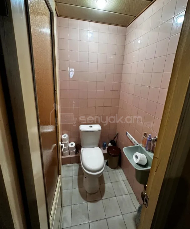 2 Սենյականոց Բնակարան, 65քմ, 3/9 հարկ, Պետական Վիճակում