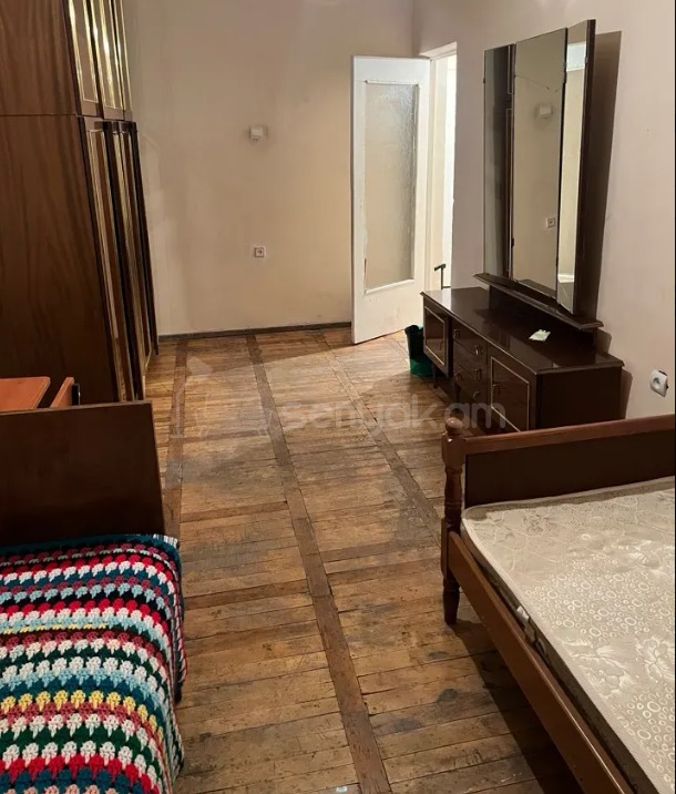3 Սենյականոց Բնակարան, 77քմ, 2/10 հարկ, Կոսմետիկ Վերանորոգված