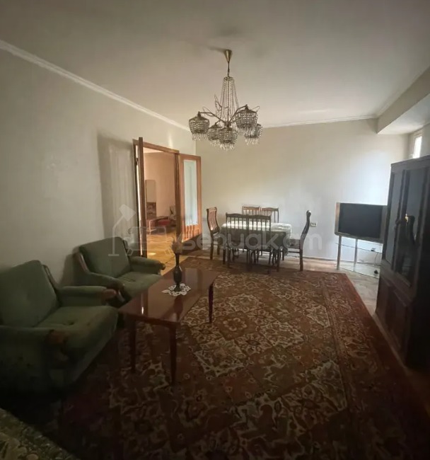 3 Սենյականոց Բնակարան, 82քմ, 1/10 հարկ, Կոսմետիկ Վերանորոգված