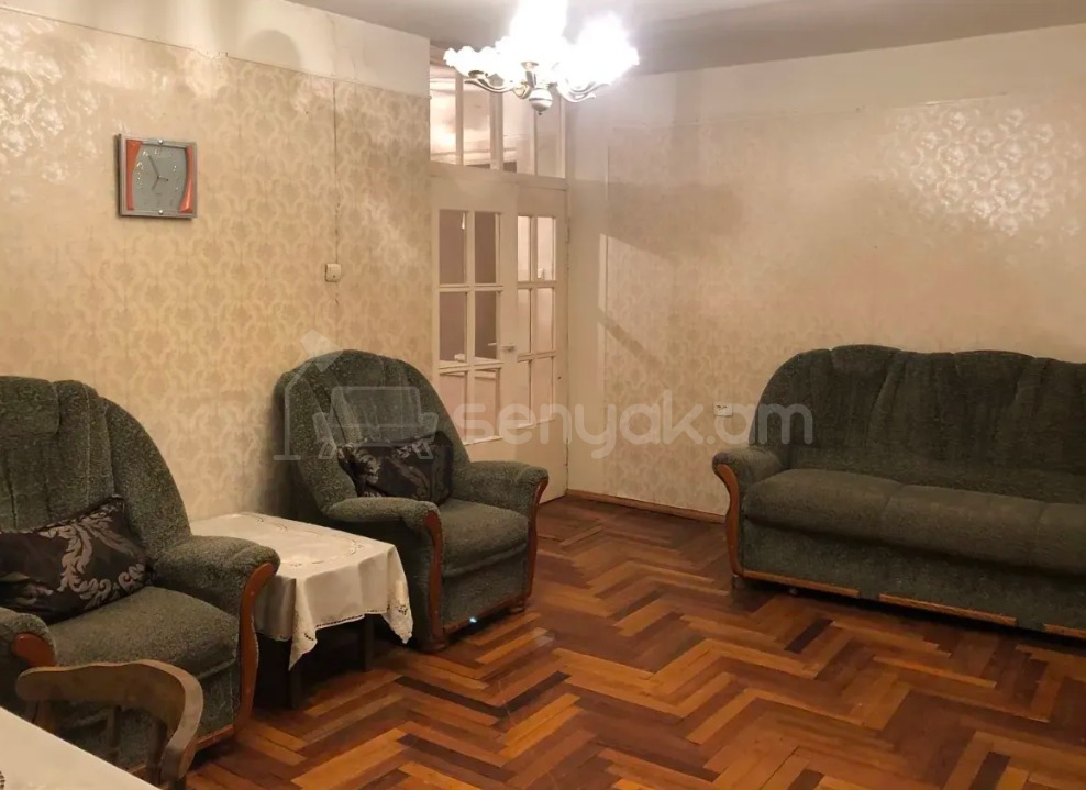 3 Սենյականոց Բնակարան, 70քմ, 1/14 հարկ, Պետական Վիճակում