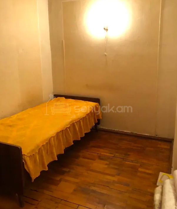 3 Սենյականոց Բնակարան, 70քմ, 1/14 հարկ, Պետական Վիճակում