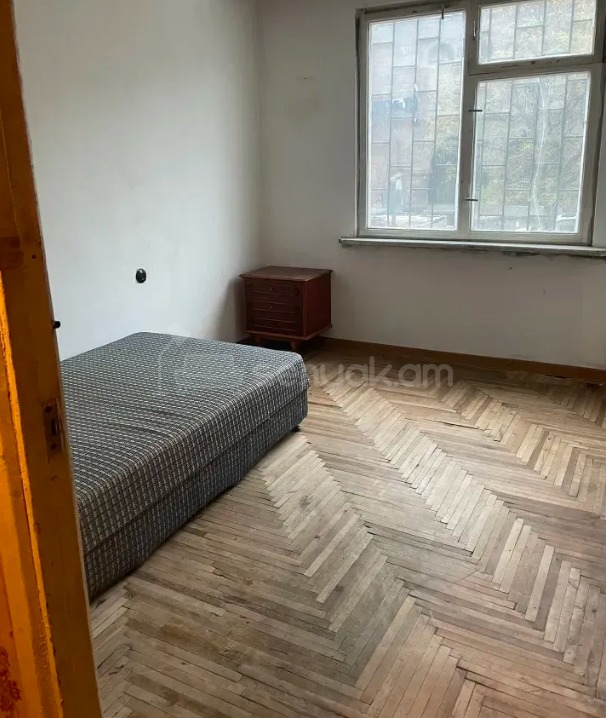 3 Սենյականոց Բնակարան, 90քմ, 2/14 հարկ, Պետական Վիճակում