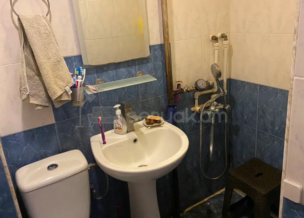 3 Սենյականոց Բնակարան Քարե Շենքում, 57քմ, 2/4 հարկ, Կոսմետիկ Վերանորոգված