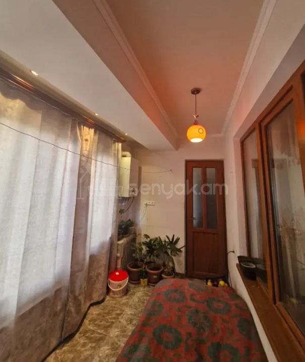 3 Սենյականոց Բնակարան, 80քմ, 7/14 հարկ, Կապիտալ Վերանորոգված