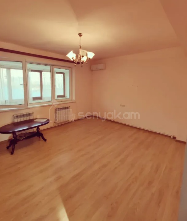 4 Սենյականոց Բնակարան, 85քմ, 4/9 հարկ, Կապիտալ Վերանորոգված