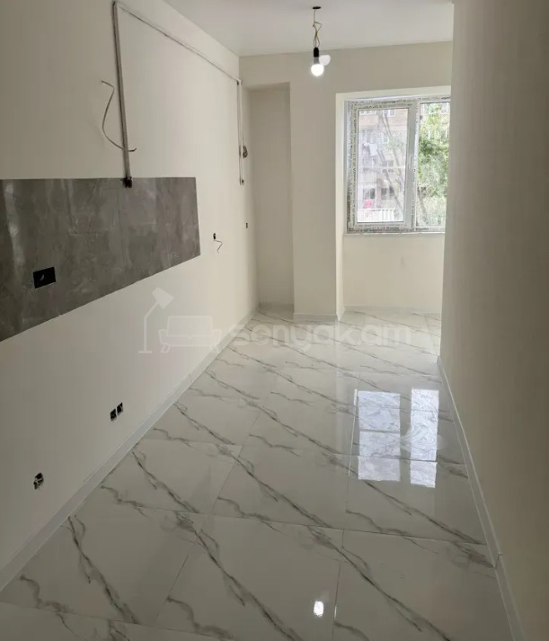 4 Սենյականոց Բնակարան, 83քմ, 3/9 հարկ, Կապիտալ Վերանորոգված