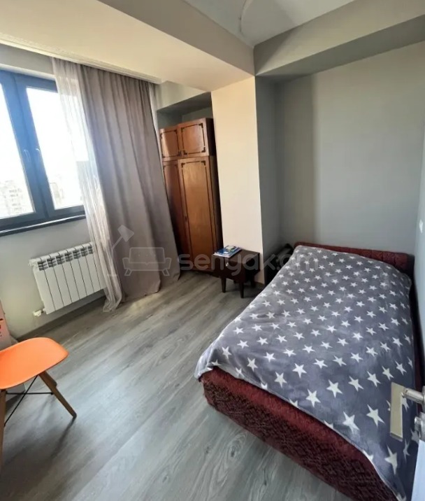 4 Սենյականոց Բնակարան, 95քմ, 13/14 հարկ, Կապիտալ Վերանորոգված
