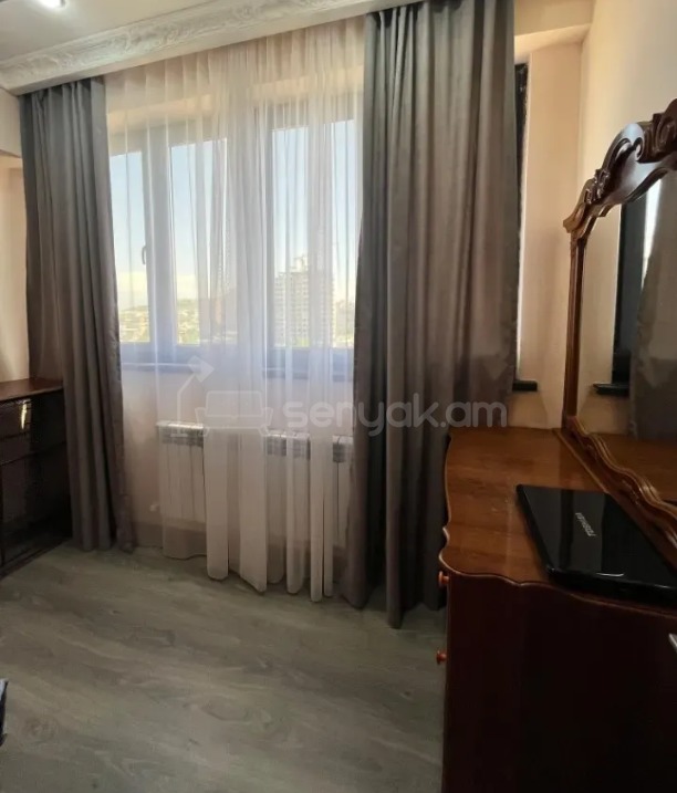 4 Սենյականոց Բնակարան, 95քմ, 13/14 հարկ, Կապիտալ Վերանորոգված