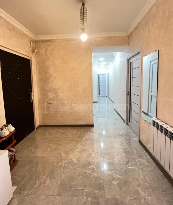 4 Սենյականոց Բնակարան, 95քմ, 13/14 հարկ, Կապիտալ Վերանորոգված