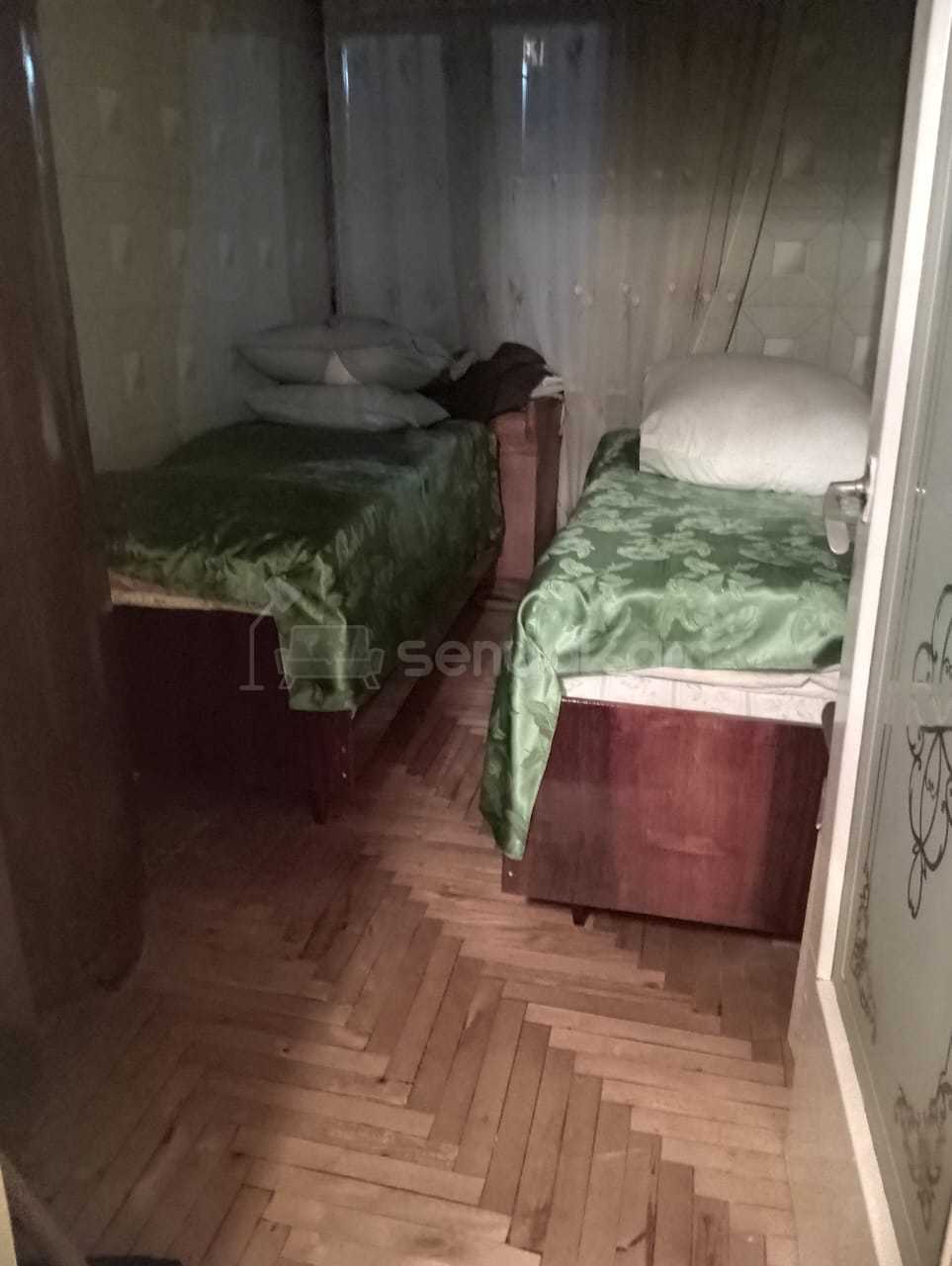 3 Սենյականոց Բնակարան Քարե Շենքում, 72քմ, 3/5 հարկ, Կոսմետիկ Վերանորոգված