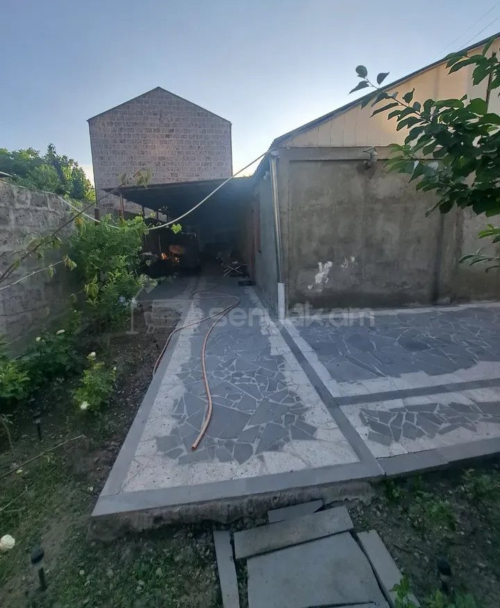 3 Սենյականոց Սեփական Տուն, 75քմ, Կապիտալ Վերանորոգված, Ավտոտնակով