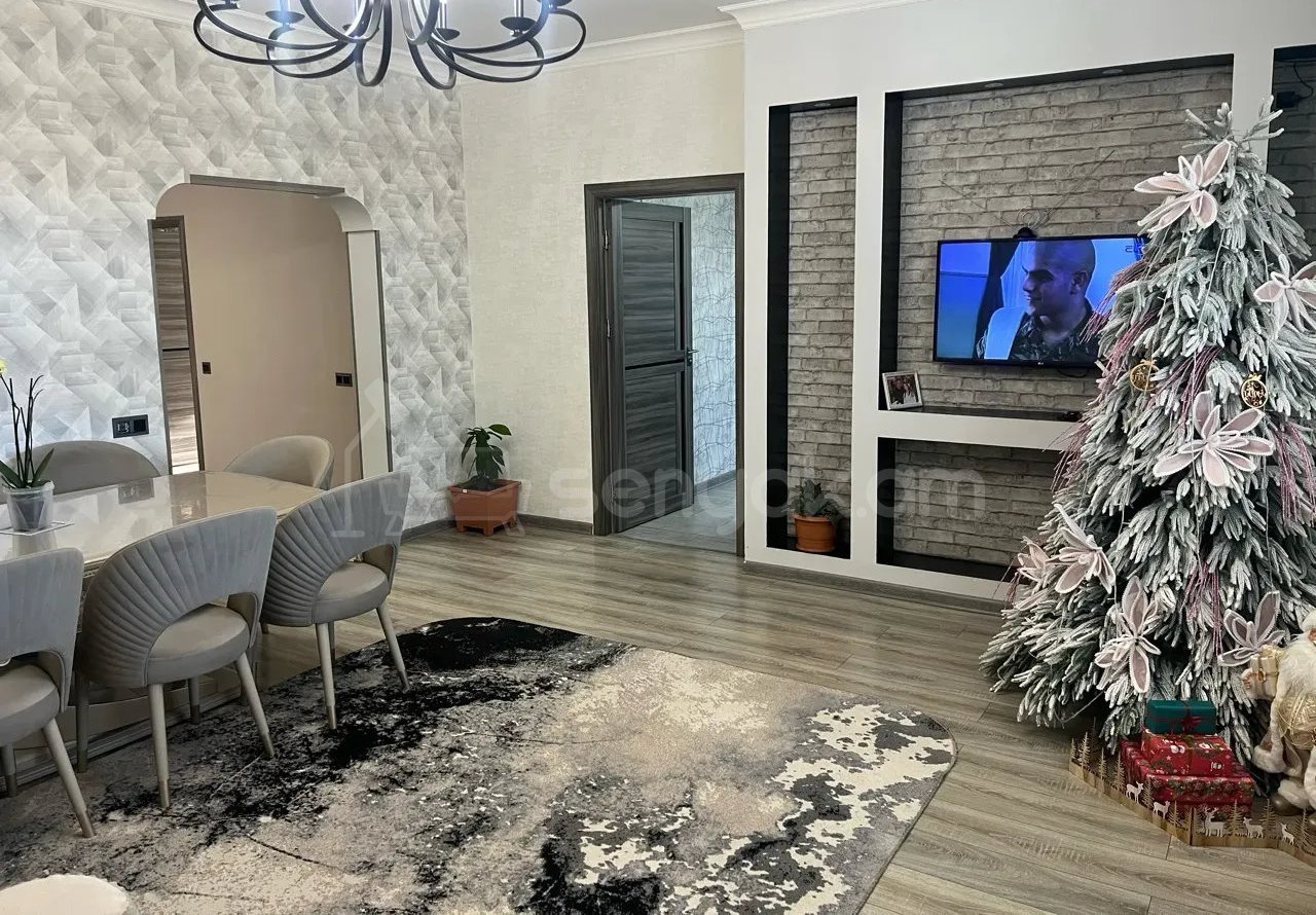 3 Սենյականոց Սեփական Տուն, 72քմ, Կապիտալ Վերանորոգված