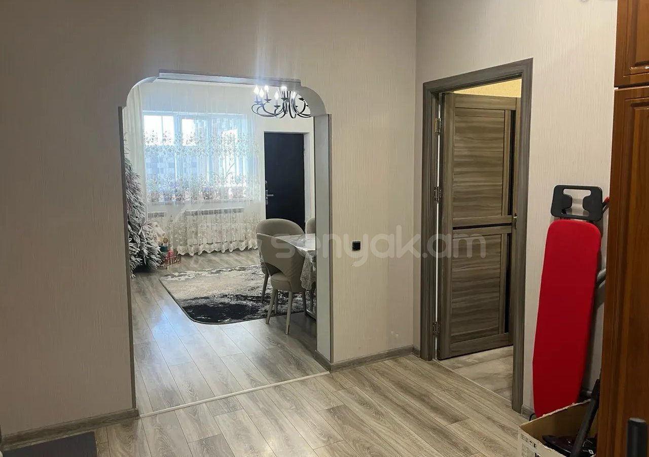 3 Սենյականոց Սեփական Տուն, 72քմ, Կապիտալ Վերանորոգված
