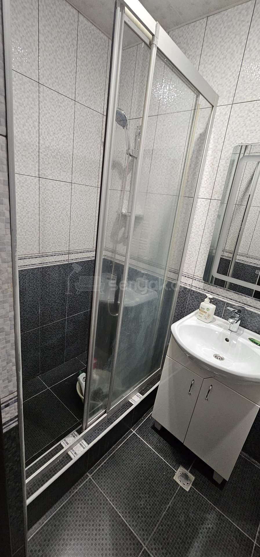2 Սենյականոց Բնակարան Նորակառույցում, 50քմ, 3/6 հարկ, Կապիտալ Վերանորոգված, Կահավորված, Արևկող